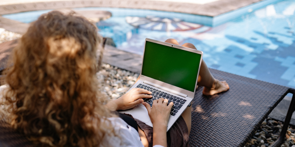Careers That Allow You to Travel the World